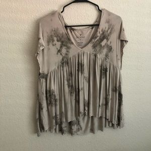 American Eagle tie dye babydoll vneck